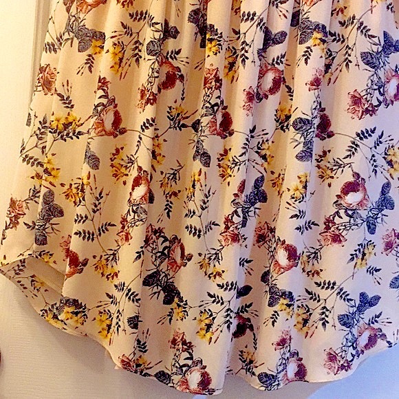 NWOT Audrey floral mini dress on or off shoulder crinkle/smock top - Picture 7 of 14